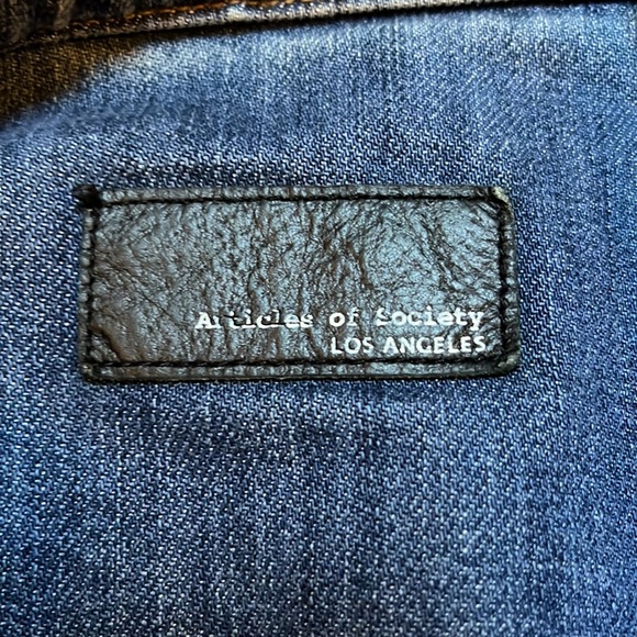 Articles of society, Jean jacket, size large - Picture 3 of 7
